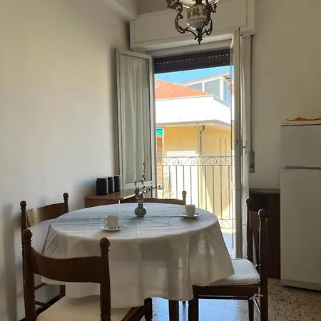 Casa Vintage Apartment Alassio Exterior photo