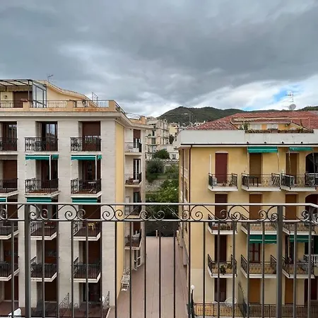 Casa Vintage Apartment Alassio Exterior photo